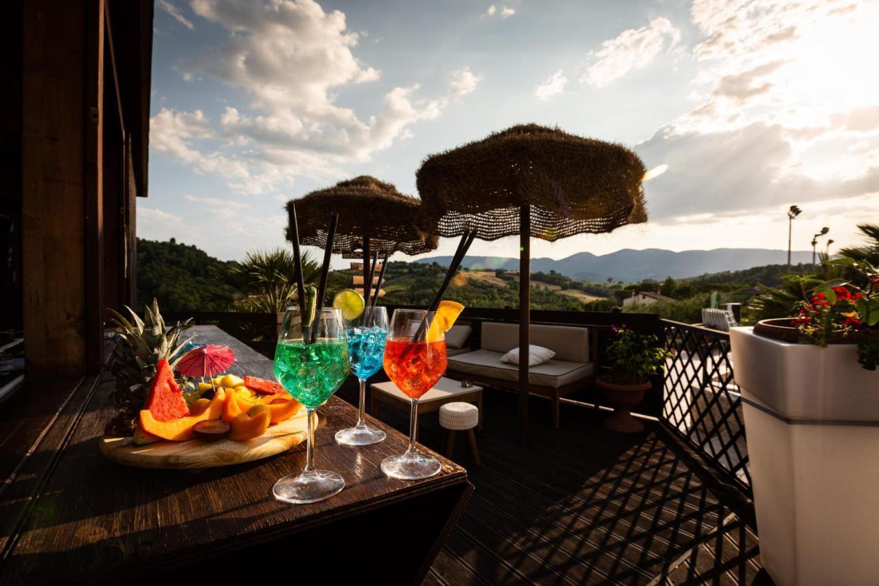 Agriturismo Agrileisuretime 스폴레토 외부 사진