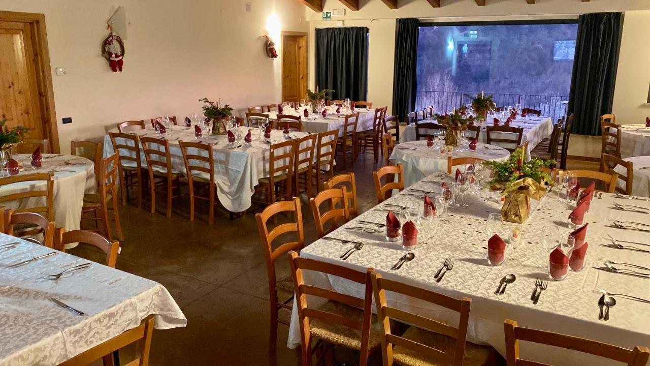 Agriturismo Agrileisuretime 스폴레토 외부 사진