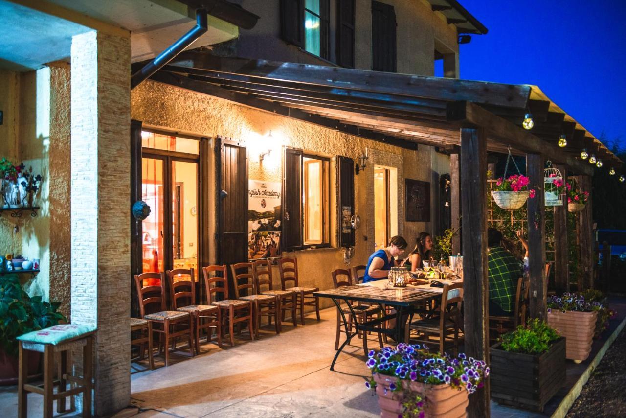 Agriturismo Agrileisuretime 스폴레토 외부 사진