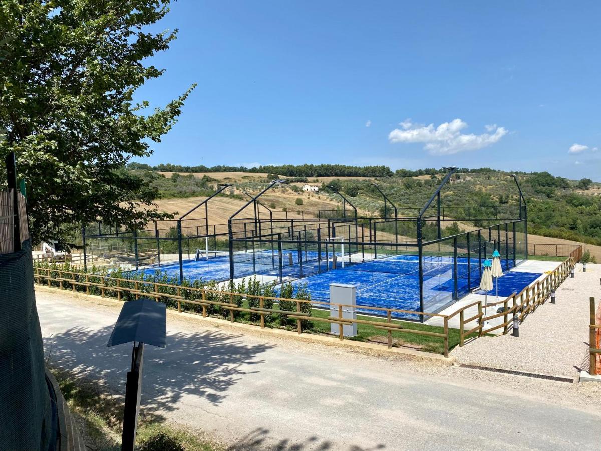 Agriturismo Agrileisuretime 스폴레토 외부 사진