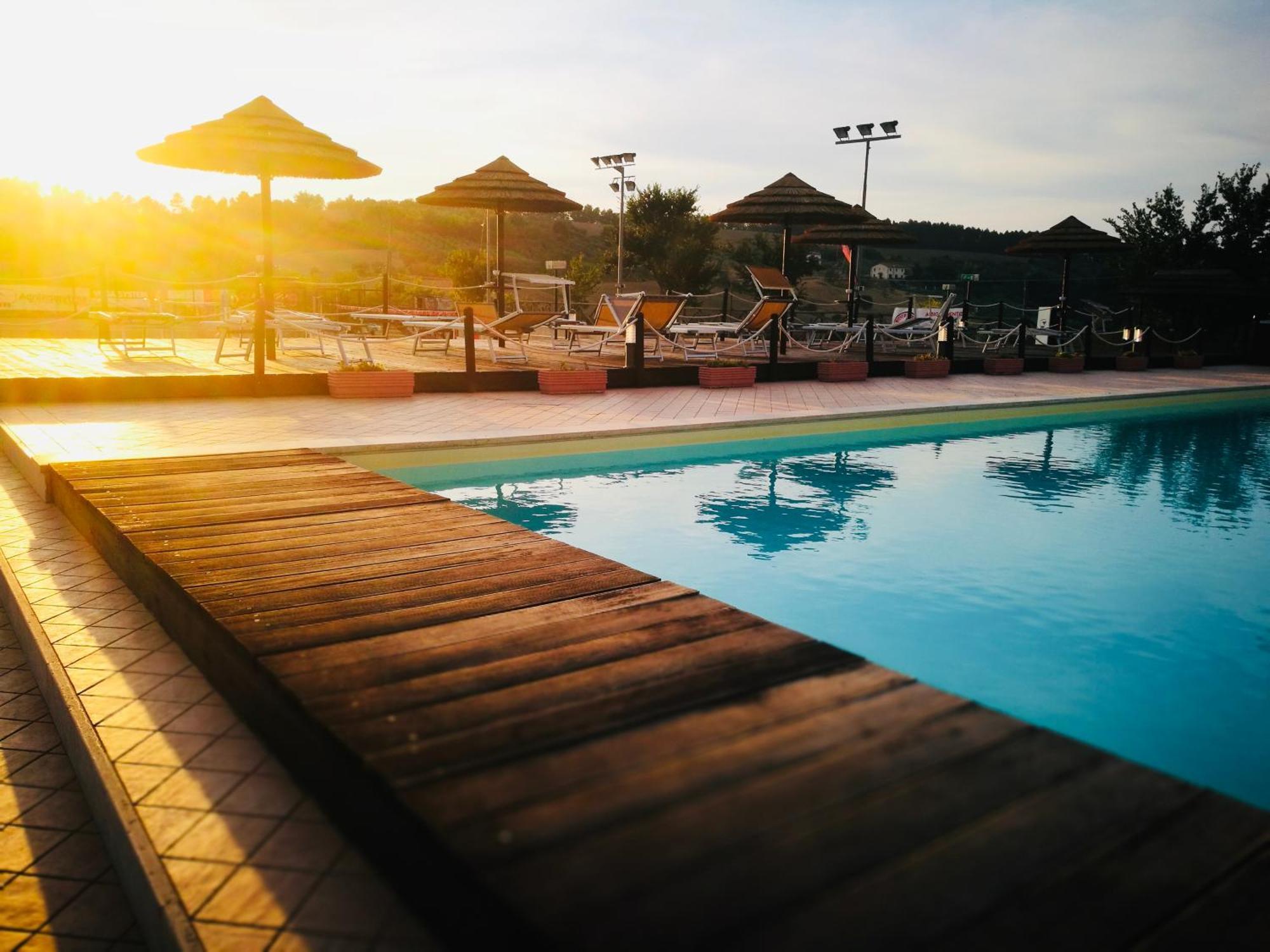 Agriturismo Agrileisuretime 스폴레토 외부 사진