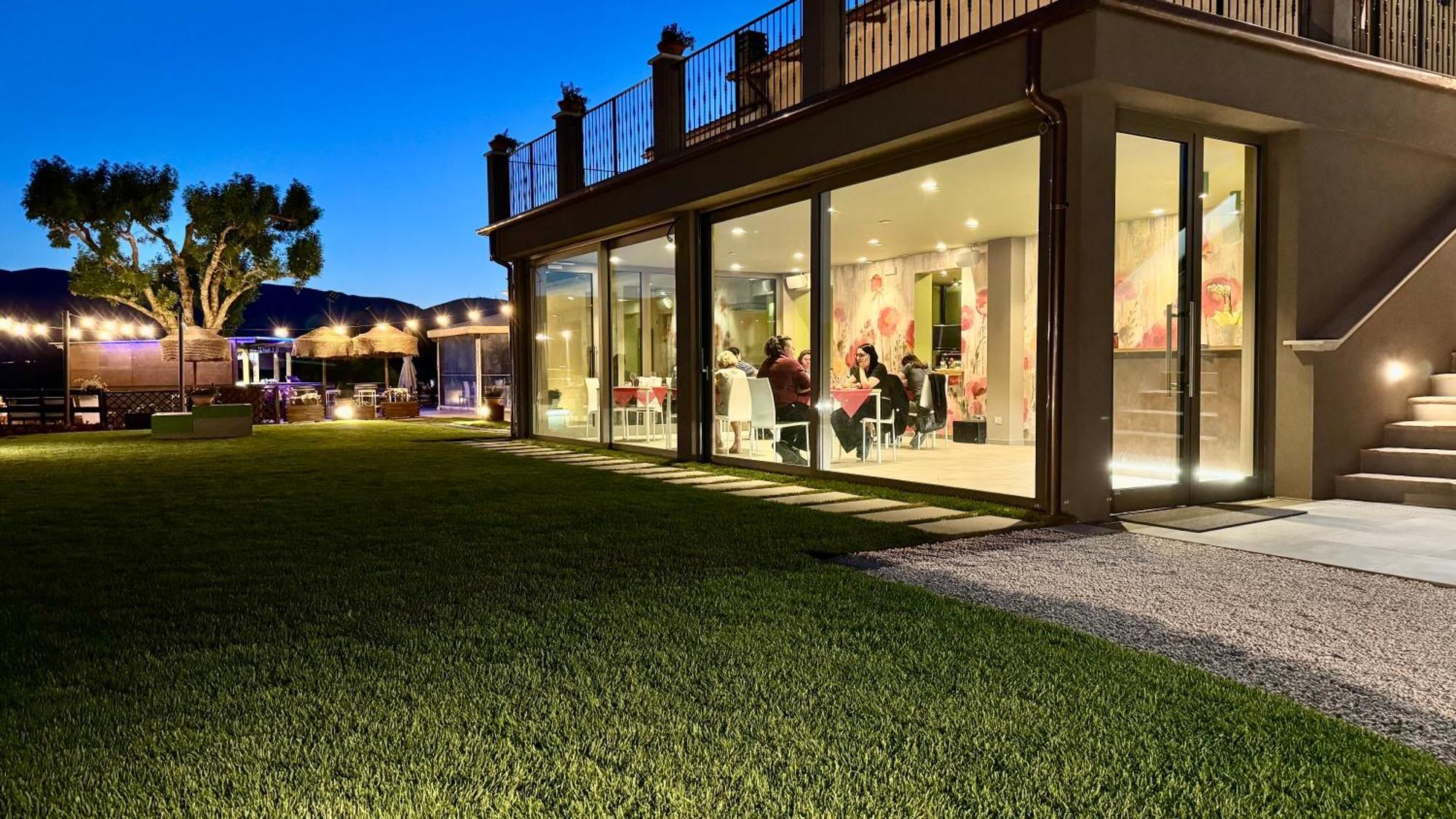Agriturismo Agrileisuretime 스폴레토 외부 사진